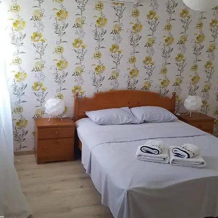 Profitis Ilias Church View Apartman Protarász